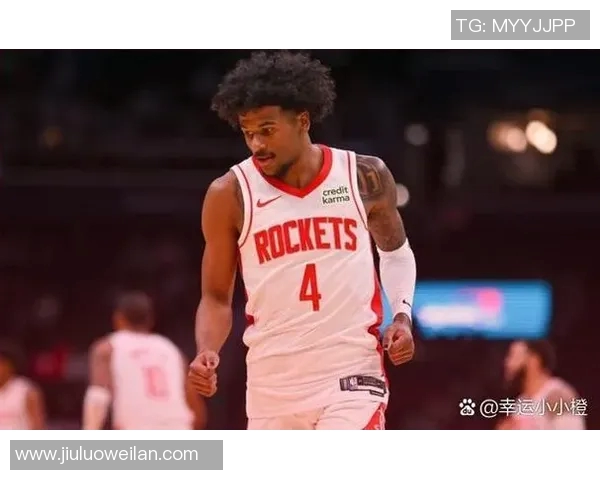 2017年NBA季后赛火箭与勇士激战回顾及精彩比分分析