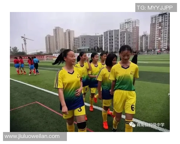 女足U19迎战越南队全力争胜展现青春风采与拼搏精神 女足U19迎战越南队全力争胜展现青春风采与拼搏精神